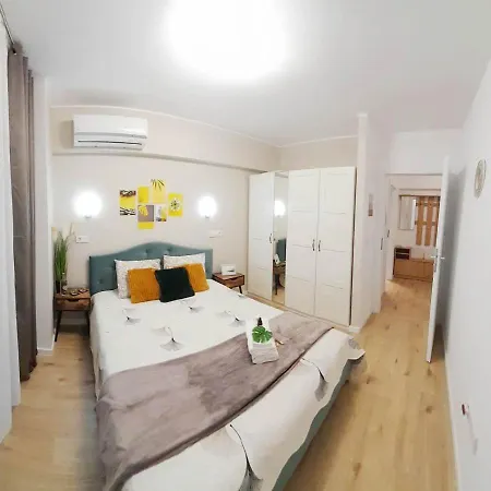 Apartment Sunshine - New & Quiet 1br Apt, Business Area, Close To Airport, Highway A3, Subway *