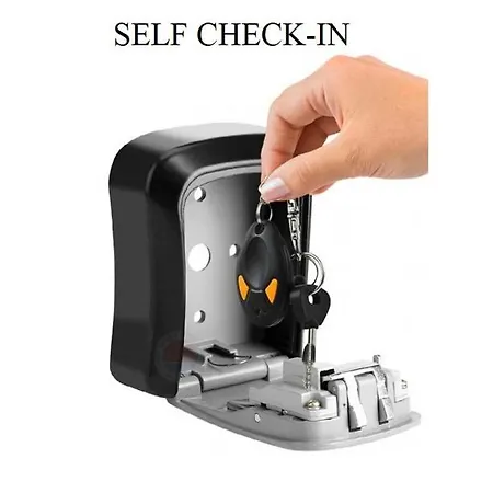 Sunshine - New & Quiet 1br Apt, Business Area, Close To Airport, Highway A3, Subway * Bukareszt